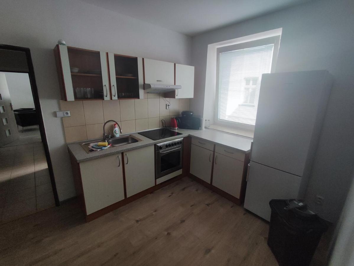 Apartmany Havlickova S Parkovanim Zdarma Ceska Lipa Exterior photo