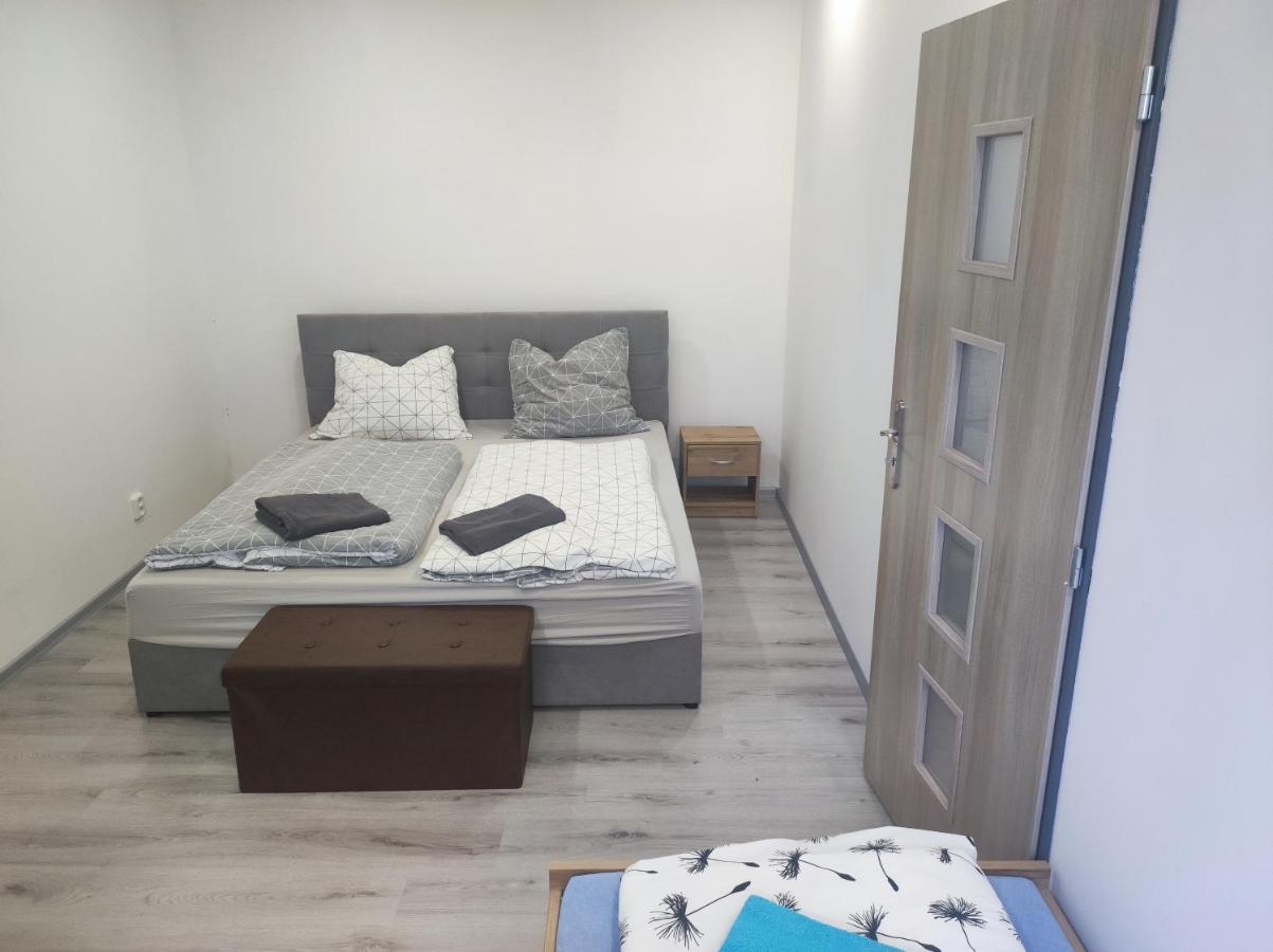 Apartmany Havlickova S Parkovanim Zdarma Ceska Lipa Exterior photo